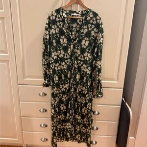 Zara Green and White Tie-Dye Long Sleeve Dress